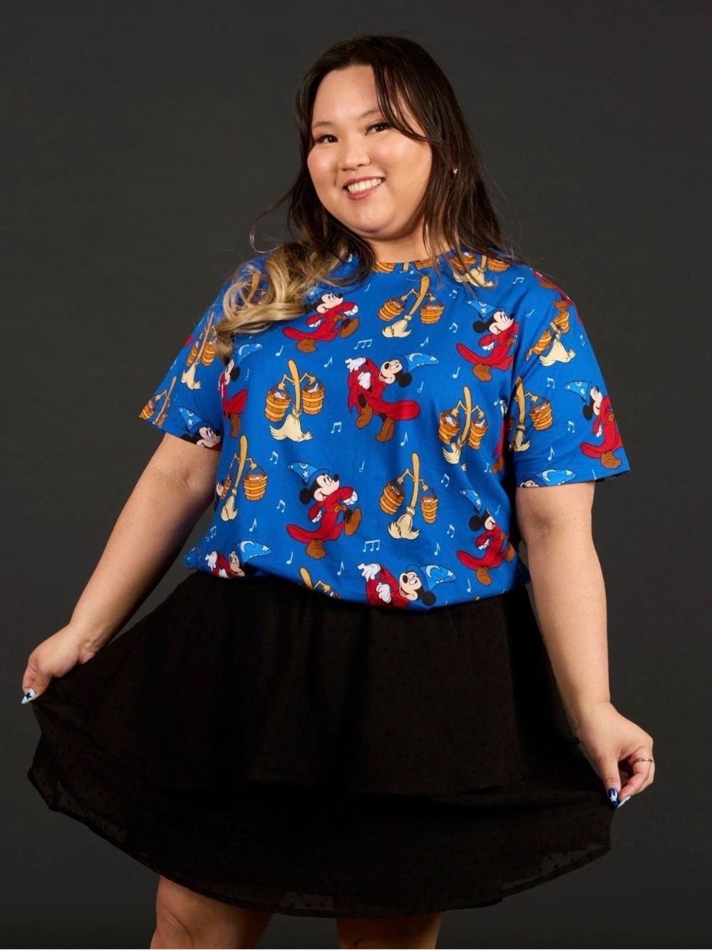 Cakeworthy x Disney Sorcerer Mickey Fantasia Tee Shirt XL